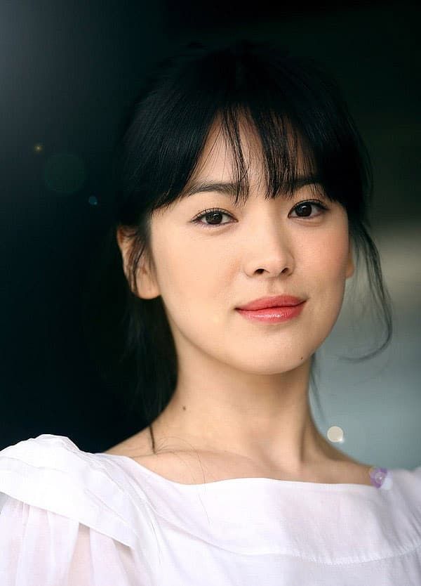 “Tuổi băm” vẫn hóa thiếu nữ với tóc mái thưa: Nể nhất Park Min Young
