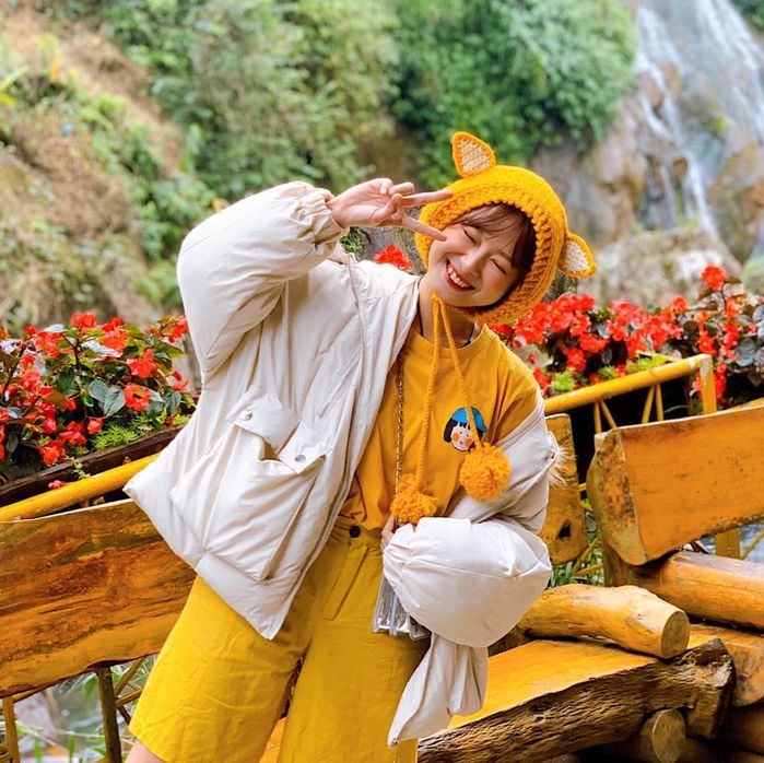 Uyên Hanna tung bộ hình xinh như con gái bản gây sốt cộng đồng mạng