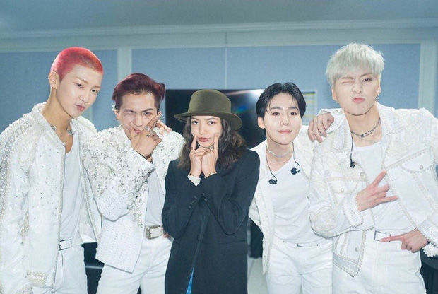 10 luật lệ idol Kpop phải tuân thủ: Không tự sửa tóc, không dùng MXH