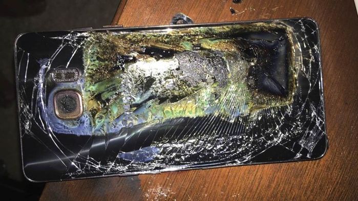10 smartphone quan trọng nhất thập kỷ: iPhone 4 và iPhone X góp mặt