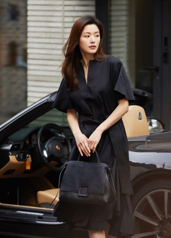 Nhan sắc sao Hàn sau 20 năm: Joen Ji Hyun, Song Hye Kyo đẹp không tuổi