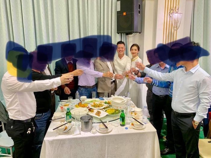 Đám cưới Lưu Đê Ly và bạn trai DJ: Đơn giản, ấm cúng