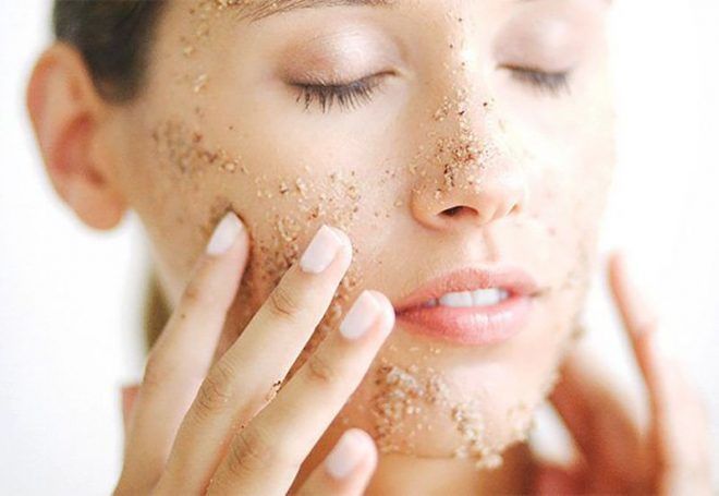 4 lỗi khiến bạn dù chăm kĩ da vẫn xấu: Nhất là bôi sai thứ tự skincare