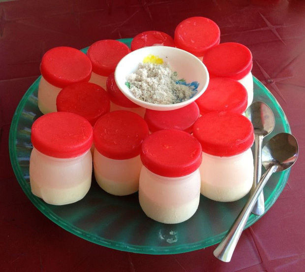 4 phố ẩm thực nổi tiếng Đà Nẵng: Phố Bằng Lăng có Yaourt muối trứ danh