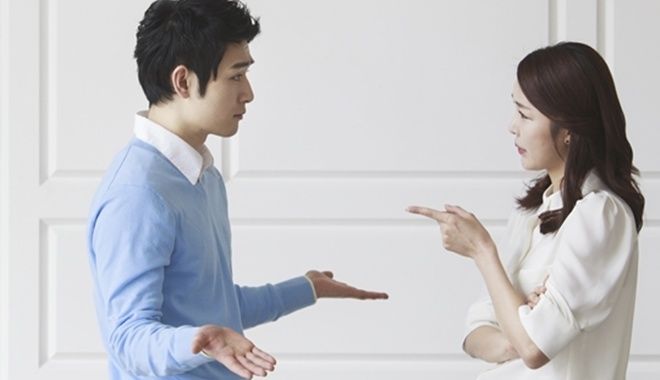 Ngủ ngáy có thể khiến người nằm cạnh giảm hệ miễn dịch, mất thính lực