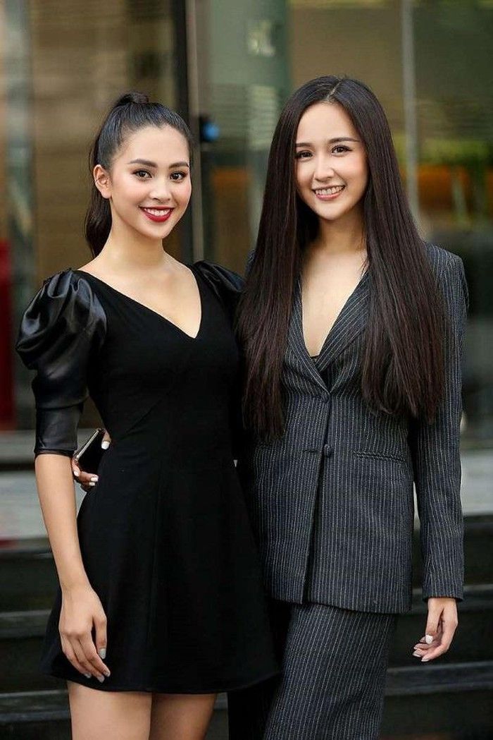 Khoảnh khắc các nàng Hậu chung một khung hình