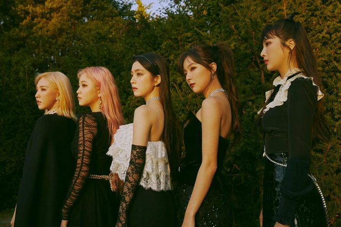 “Psycho” của Red Velvet mới ra mắt thiết lập nhiều thành tích đáng nể