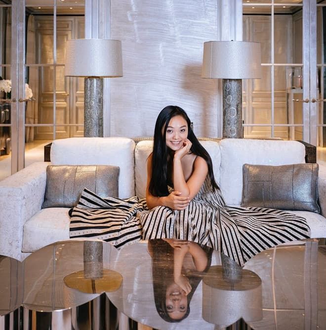 Ái nữ Khâu Thục Trinh và con gái Lý Liên Kiệt đọ sắc một chín một mười