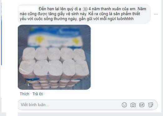 Bi hài thưởng Tết theo luật mới: Hết giấy vệ sinh lại đến nhang đèn