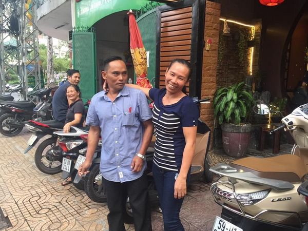 Bố mẹ Hồ Văn Cường một bước lên mây từ sau ngày con đăng quang