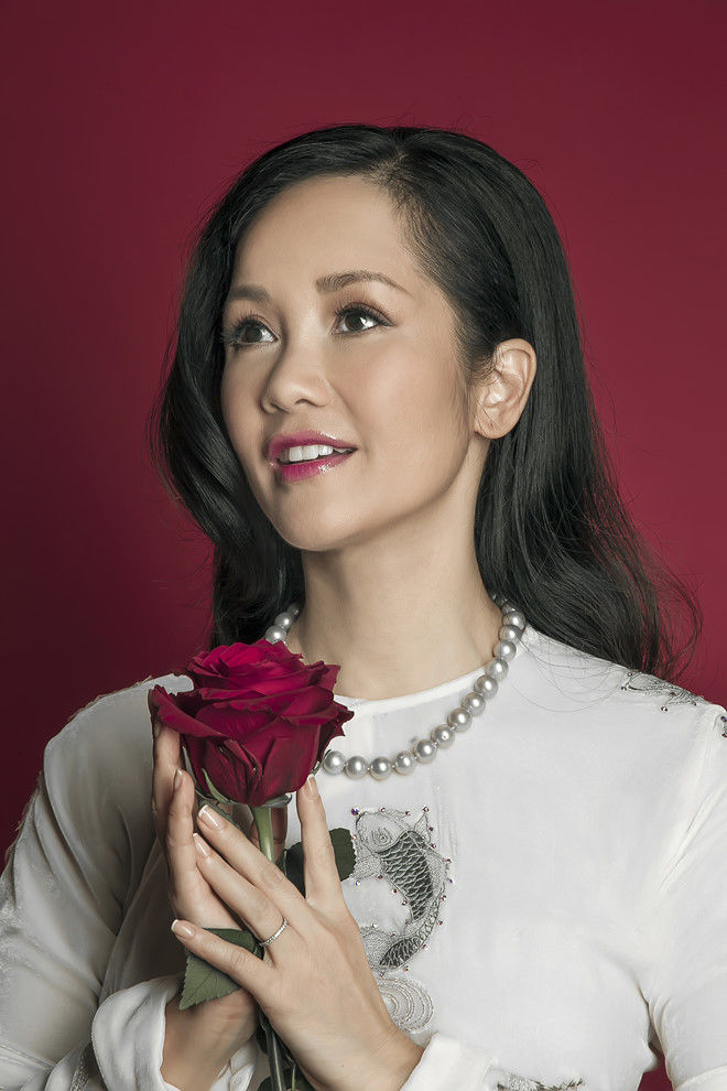 Bộ tứ diva Việt: người lỡ dở trong hôn nhân, người ấm êm với con chồng