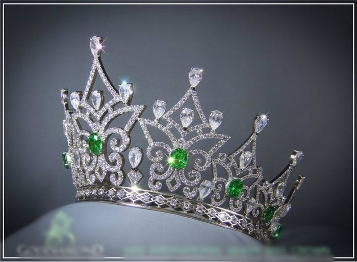 Bóc giá loạt vương miện gần đây của các Hoa Hậu