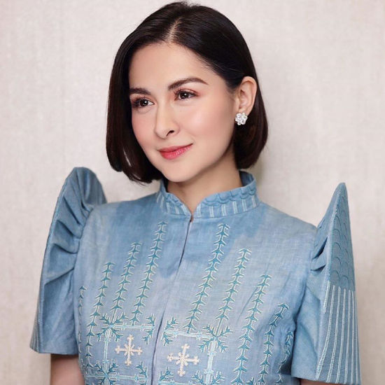 Con gái 'mỹ nhân đẹp nhất Philippines' gây sốt khi làm phù dâu nhí