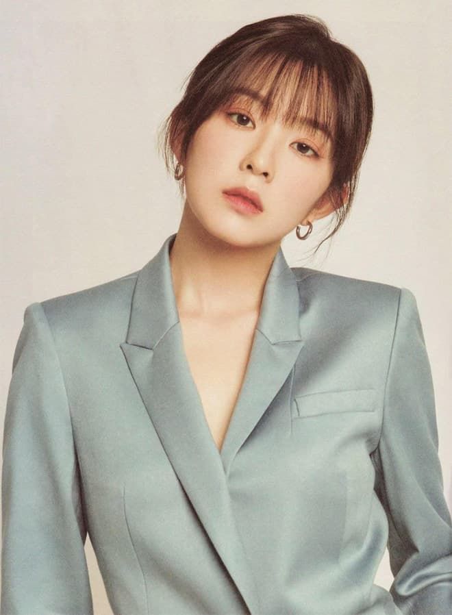 Các idol Kpop sắp đạt ngưỡng 30 tuổi: Irene vẫn cực “ăn gian tuổi”