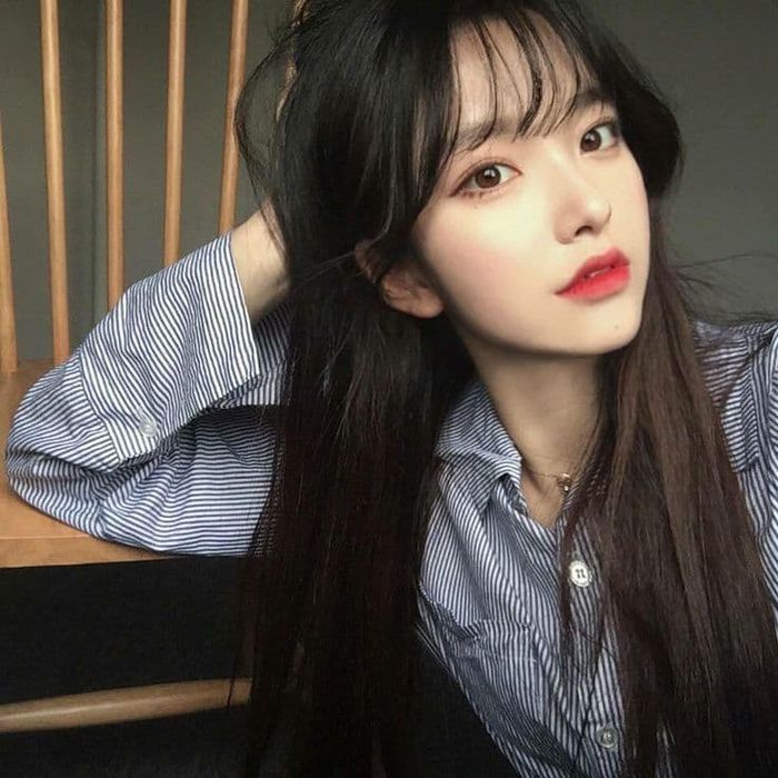 Các tips “sống còn” để mãi trẻ trung: Bôi kem mắt là điều tối thiểu
