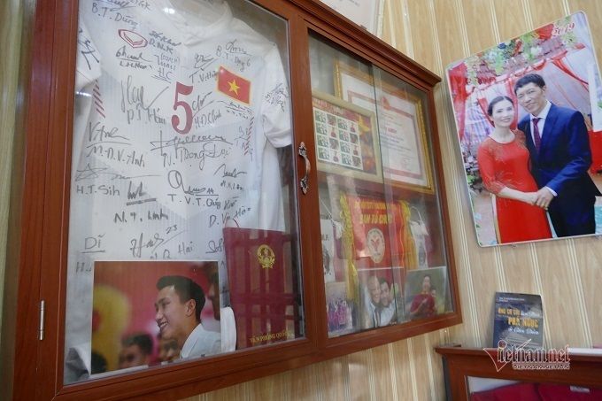 Ngôi nhà của Đoàn Văn Hậu, cầu thủ có lương 11,5 tỷ/năm tại CLB Hà Lan