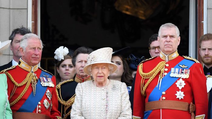 Hoàng gia Anh: Nữ hoàng Elizabeth II không có kế hoạch nghỉ hưu sớm