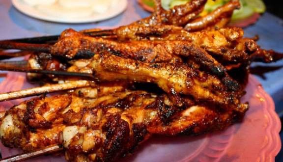 Chân gà nướng: Món ăn khiến giới trẻ phát sốt tiềm ẩn nguy cơ ung thư