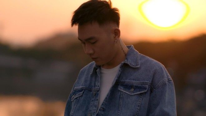 Chàng trai thất tình - Trịnh Đình Quang trở lại với MV mới