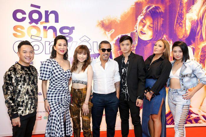 Danh ca Thanh Hà đầy quyến rũ trong buổi ra mắt MV nữ quyền