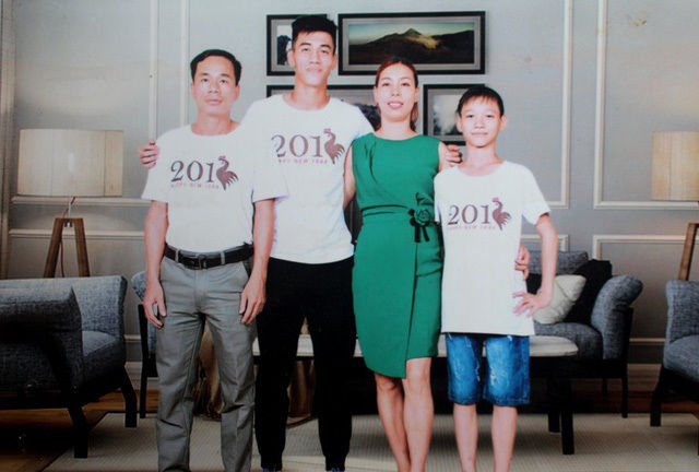 Ngắm cơ ngơi ngàn mét vuông của gia đình Tiến Linh ở Bình Dương
