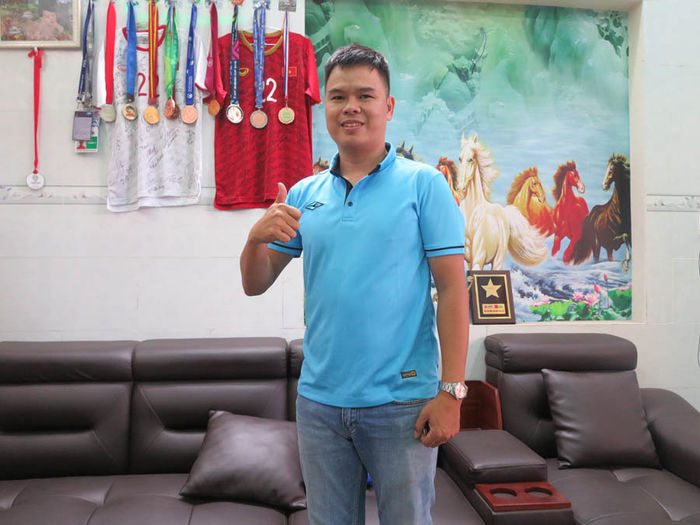 Ngắm cơ ngơi ngàn mét vuông của gia đình Tiến Linh ở Bình Dương