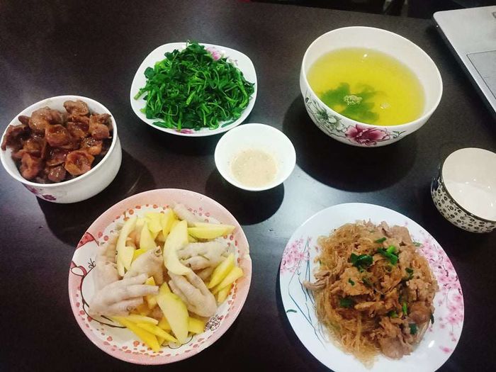 Với 100 nghìn, học vợ trẻ 9X nấu cơm nguyên tuần không trùng thực đơn