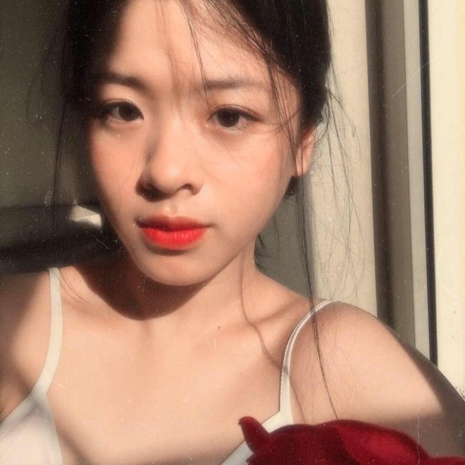 Con gái NSƯT Chiều Xuân nhan sắc xinh đẹp vượt trội ở tuổi 15