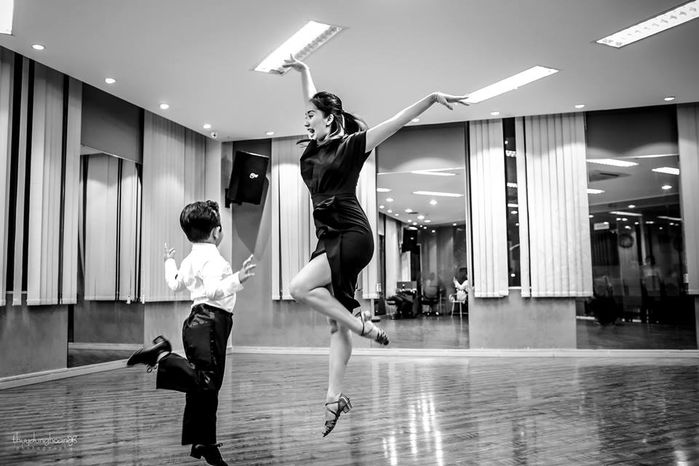 Con trai Khánh Thi vượt mặt bố mẹ: 4 tuổi đã có huy chương dancesport