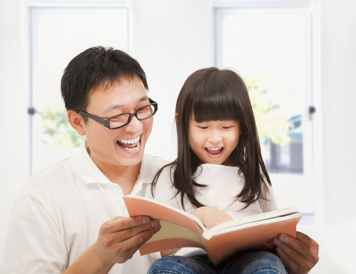 Nhìn mới thấy, công cuộc dạy con học chưa khi nào gian nan hơn thế