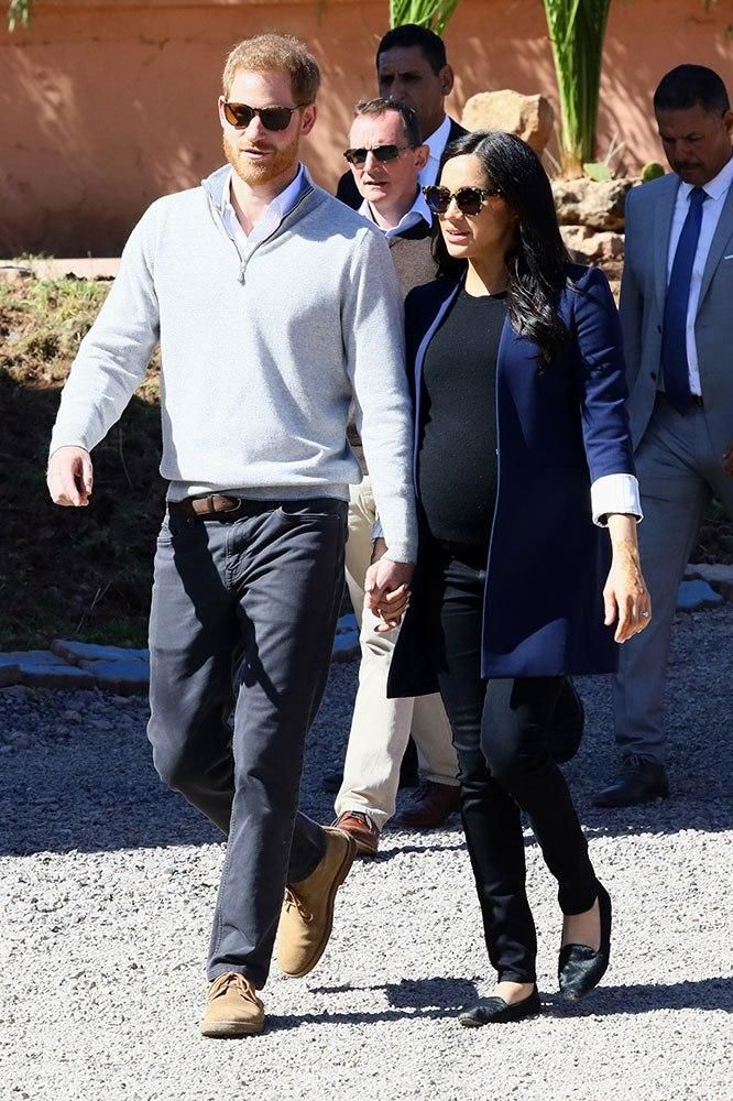 Công nương Meghan lại bị chỉ trích khi quyết định nuôi con khác biệt