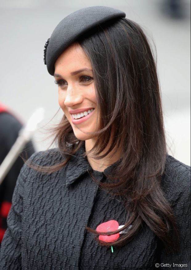 Công nương Meghan lại bị chỉ trích khi quyết định nuôi con khác biệt