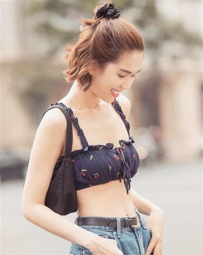 Croptop ngắn bằng gang tay và 7 xu hướng thời trang hot nhất năm 2019