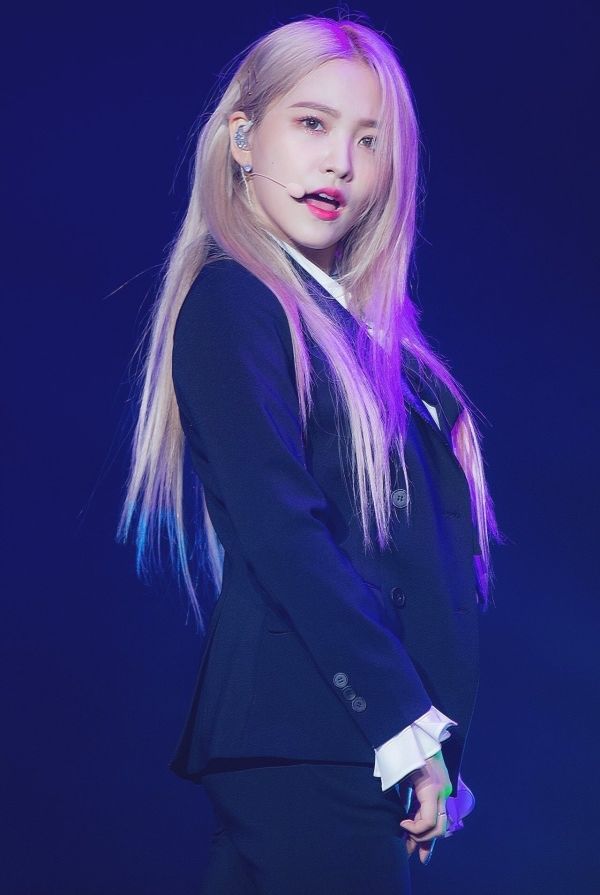 Cùng nhuộm màu tóc vàng hoe, mỹ nhân Kpop đều sở hữu nhan sắc đỉnh cao