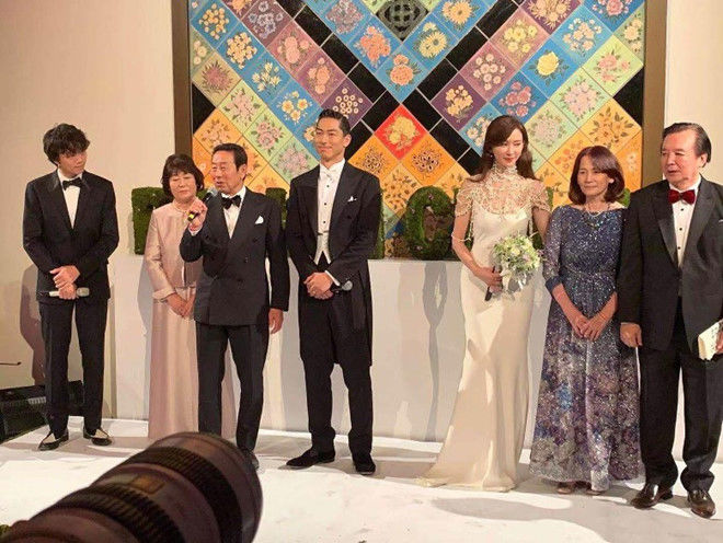 So kè mức độ chịu chi trong những đám cưới hot nhất Cbiz năm 2019