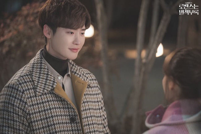 Hành trình trở thành ngôi sao Hallyu hàng đầu của Lee Jong Suk