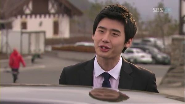 Hành trình trở thành ngôi sao Hallyu hàng đầu của Lee Jong Suk