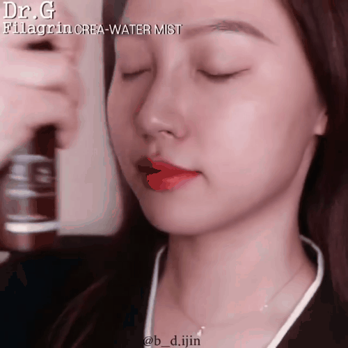 Da ẩm mượt và siêu căng bóng chỉ nhờ tuyệt chiêu ủ bông tẩy trang