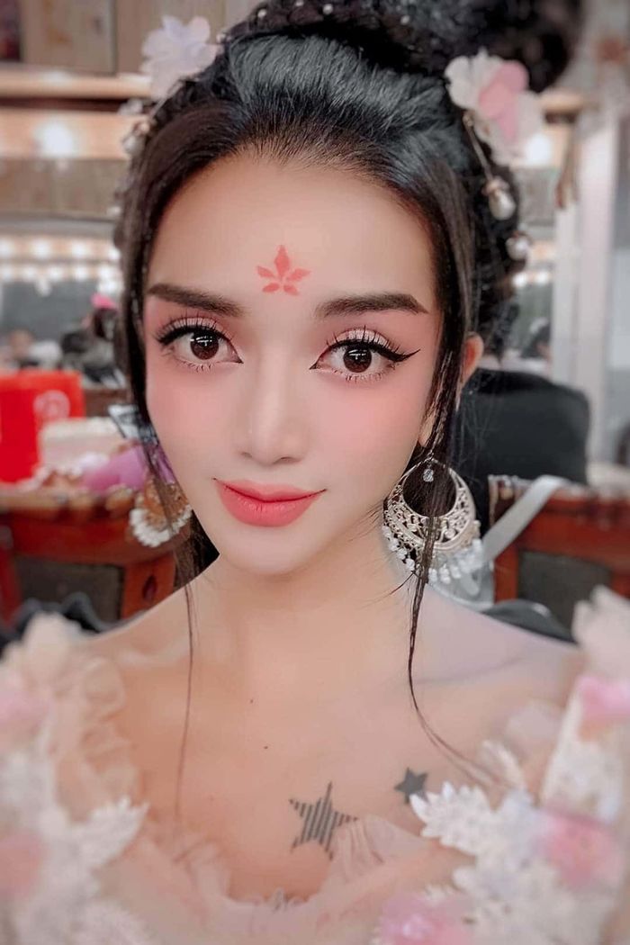 Will - Linh Ka lộ ảnh hẹn hò ở Hàn, Nhi - Huy kỷ niệm 10 năm tình bạn