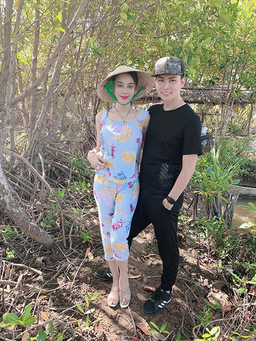 Đàm Thu Trang lộ mặt tròn, vợ chồng Trấn Thành tự nhận mình hiền