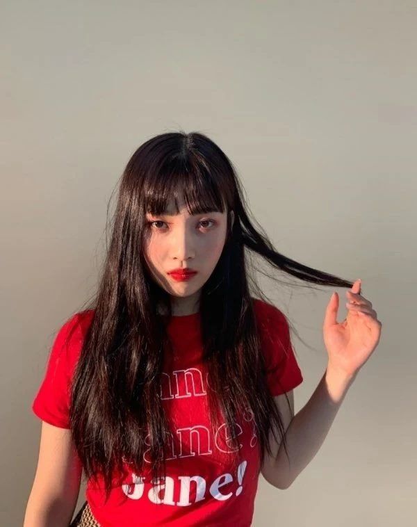 Màu tóc sao Kpop được thích nhất 2019: Solar xanh neon, Mingyu đỏ rực