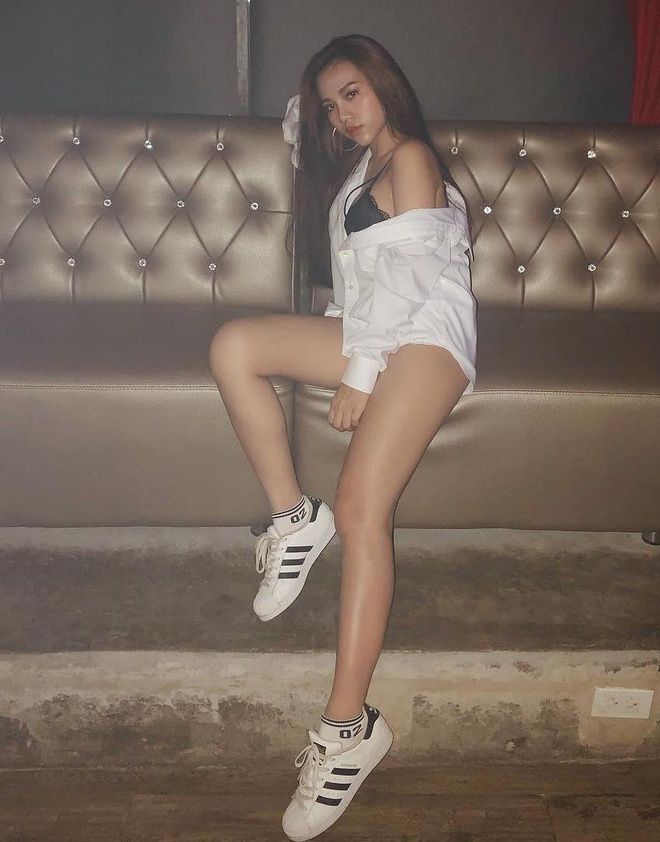 Đọ dàn bạn gái cầu thủ dự SEA Games 30: Toàn hotgirl xinh đẹp, gợi cảm