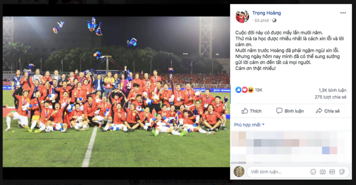 Đồng đội ăn mừng, Trọng Hoàng cô đơn với chiếc đầu gối bị chấn thương