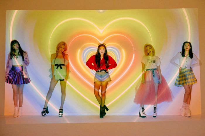 “Psycho” của Red Velvet mới ra mắt thiết lập nhiều thành tích đáng nể