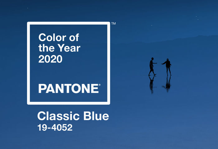 Mỹ nhân Việt đón đầu xu hướng Classic Blue  - gam màu chủ đạo 2020