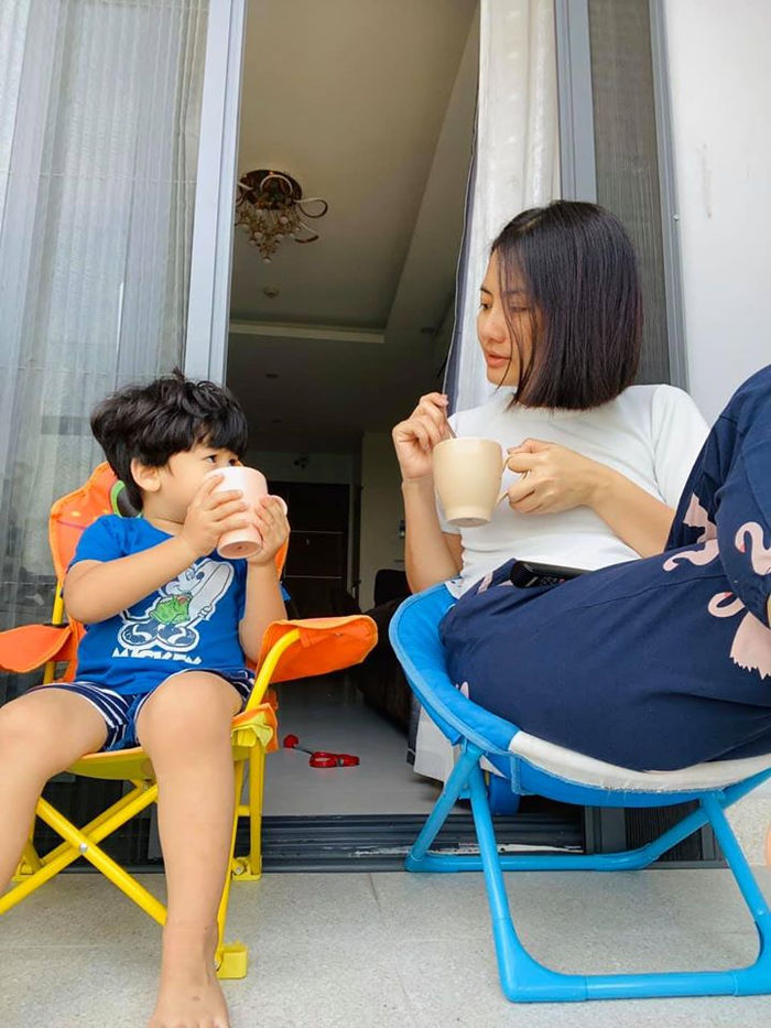 Hậu ly hôn, Ngọc Lan khoe cuộc sống bình yên bên quý tử điển trai