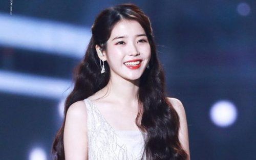 Hé lộ bí mật giúp sự nghiệp ca hát của IU thành công rực rỡ