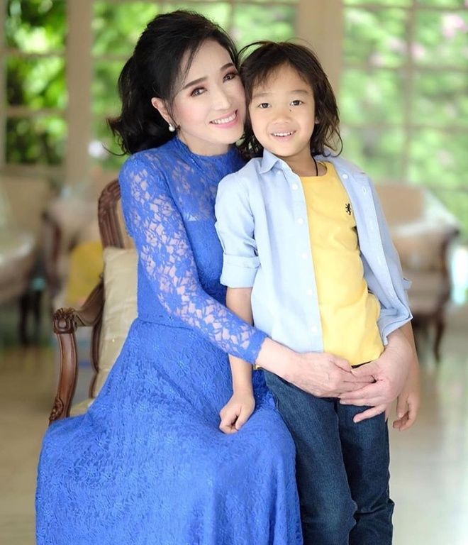 Hoa hậu Hoàn vũ Thái Lan: 72 tuổi vẫn có da đẹp, dáng gọn đến khó tin