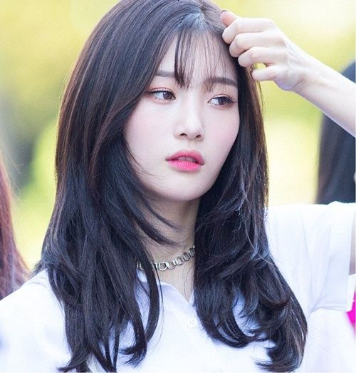 Học cô gái Hàn cách chăm sóc tóc đúng điệu và những điều cần tránh