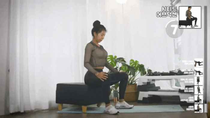 HLV Hàn Quốc chỉ ra 3 động tác giúp hông nở, eo thon với dây chun